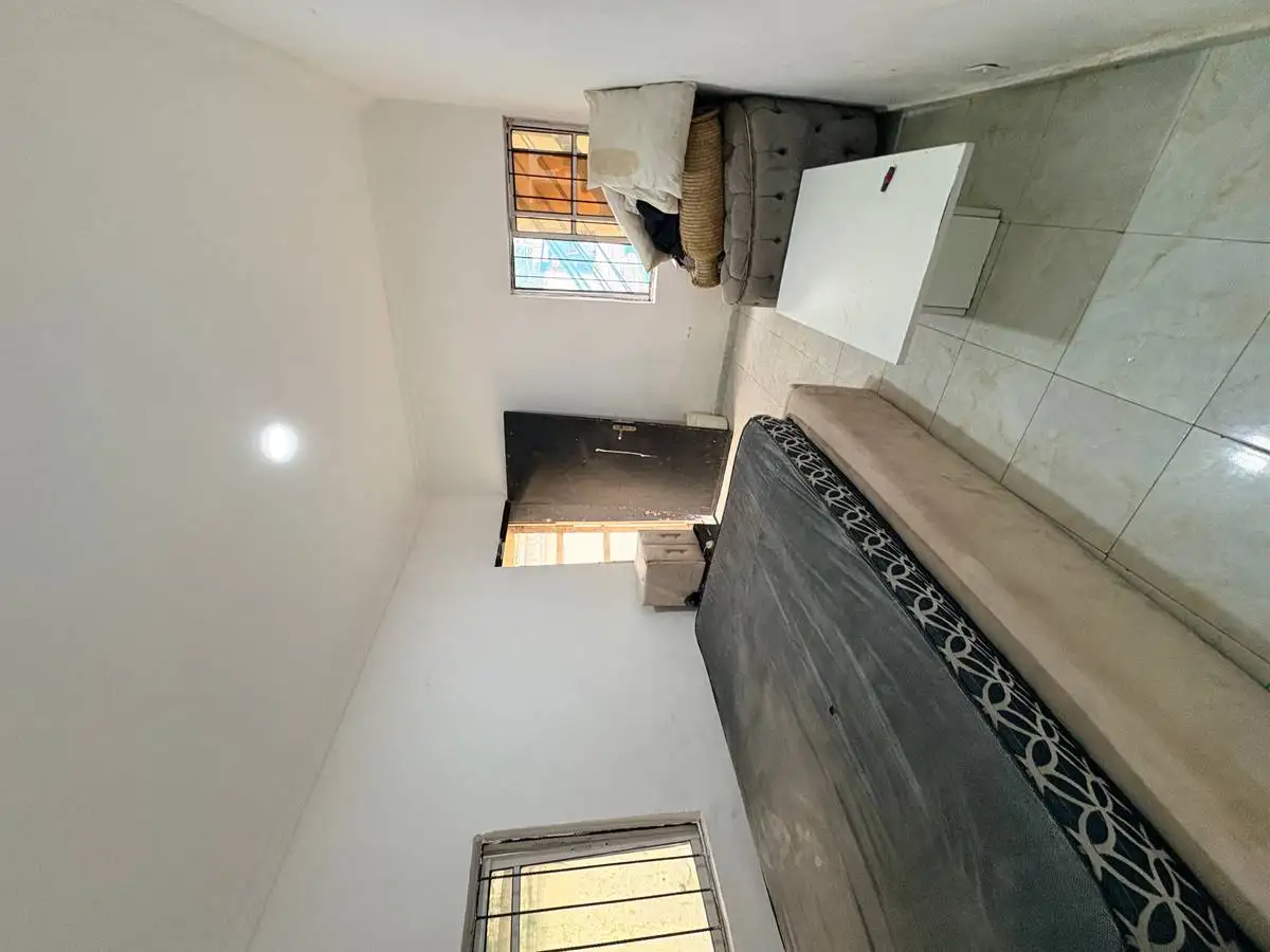 1-bedroom Self-Contained