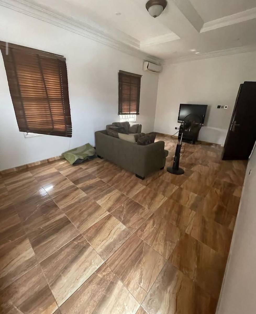 2-bedroom Shared Apartment