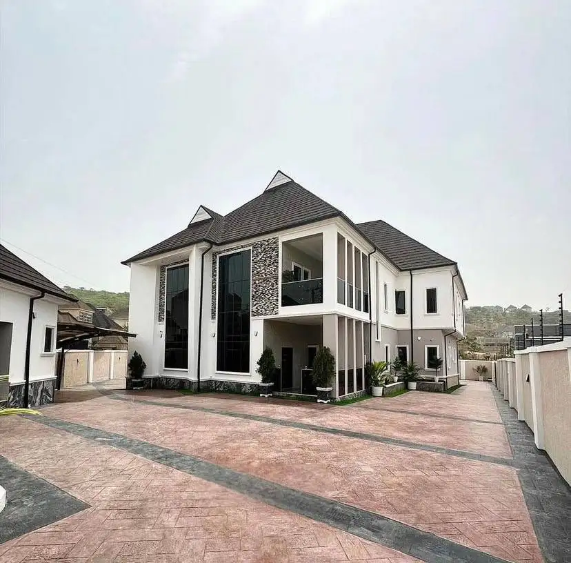 5-bedroom Detached Duplex