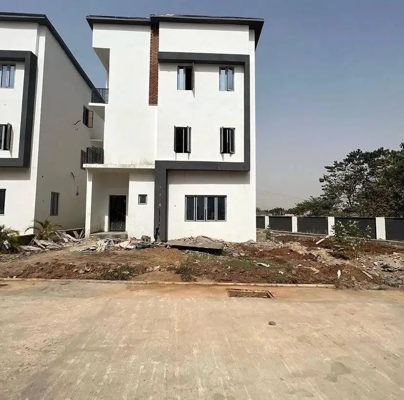 5-bedroom Detached Duplex
