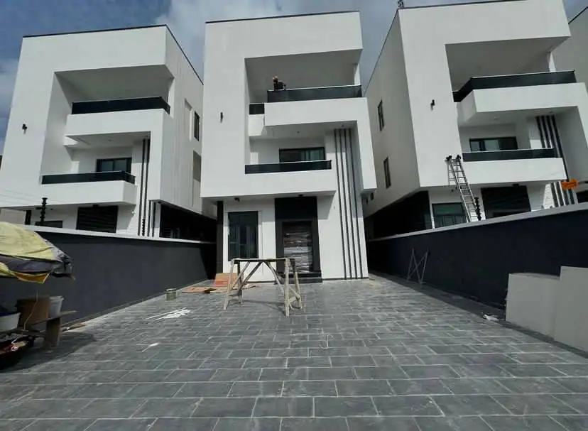 3-bedroom Flat