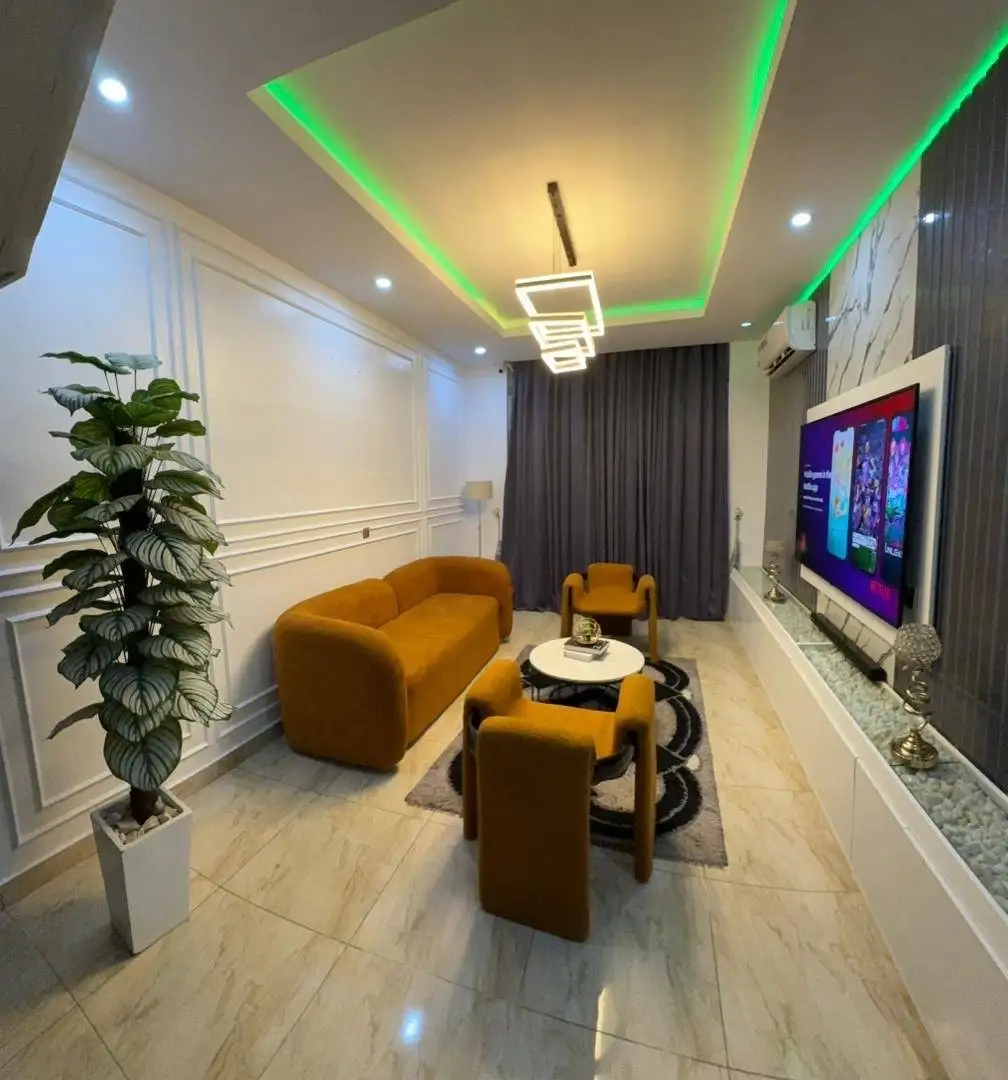 3-bedroom Shortlet