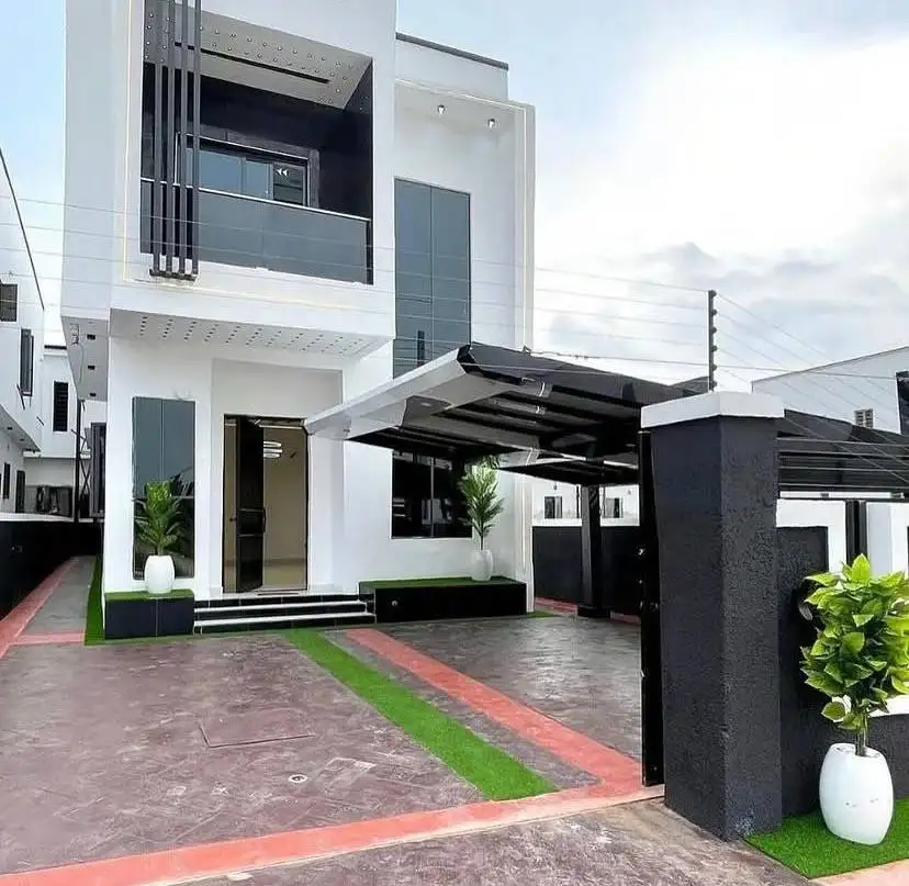 4-bedroom Detached Duplex