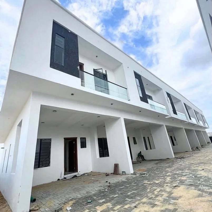 4-bedroom Terrace