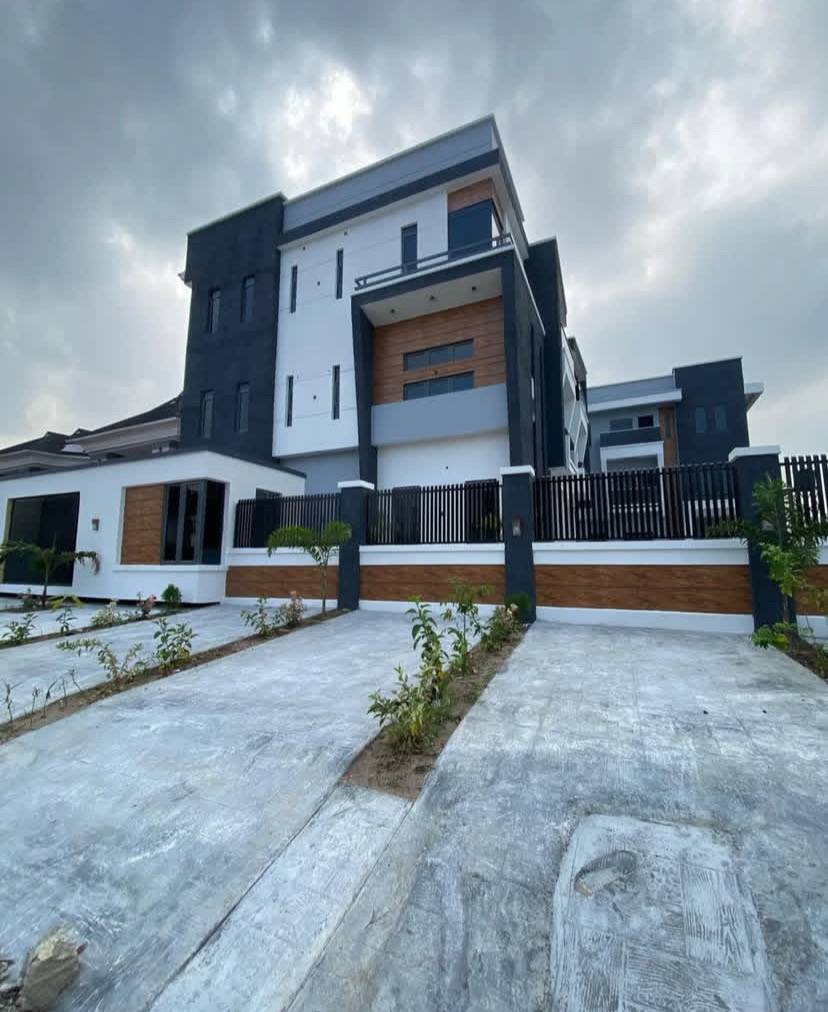 2-bedroom Flat