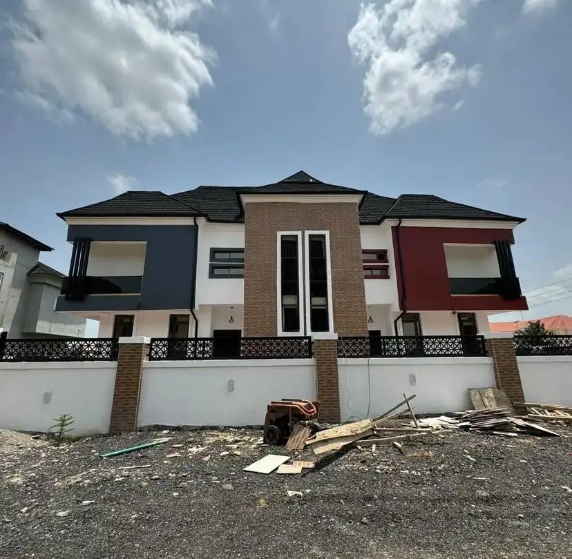 5-bedroom Semi Duplex
