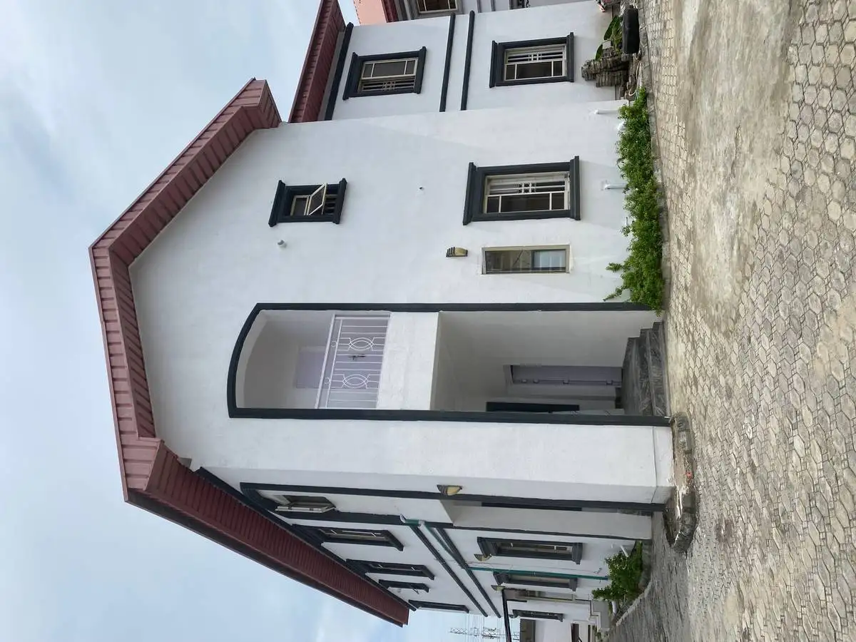 2-bedroom Flat