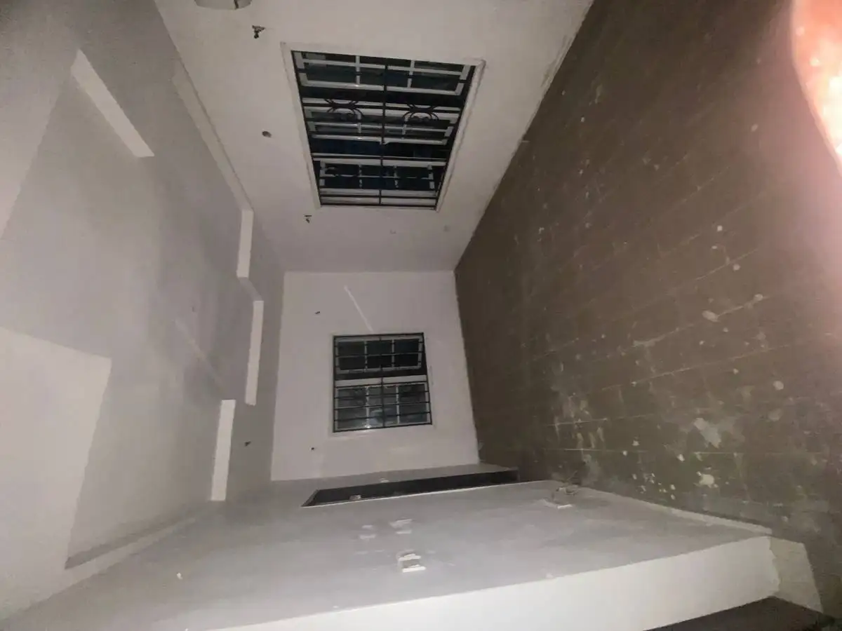 1-bedroom Flat