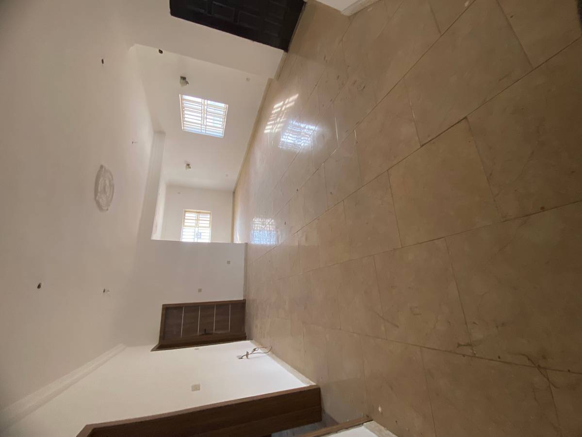 3-bedroom Flat